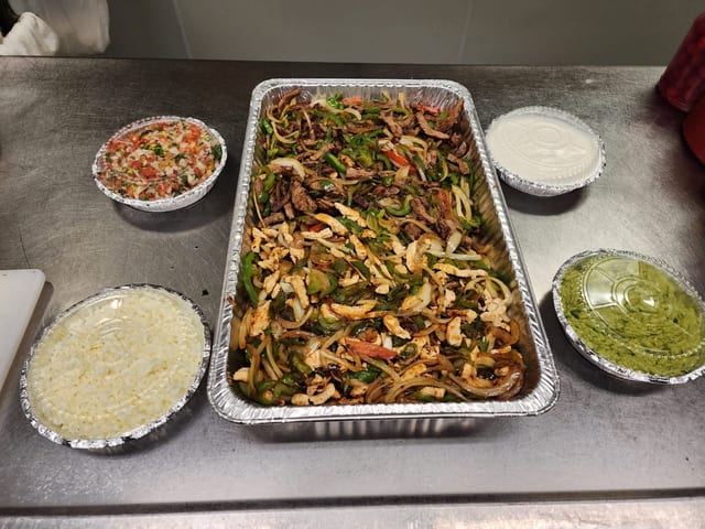 Large Mx Fajitas For 12.